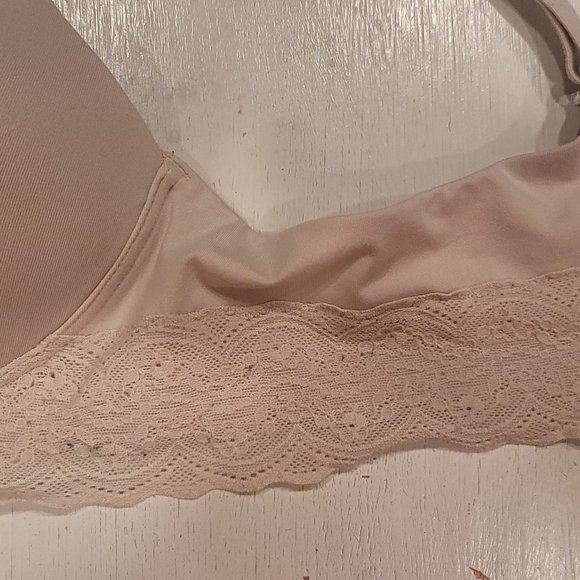 Warner’s Cloud 9 Wire Free Triangle Bra Nude 36B beige - Picture 3 of 6